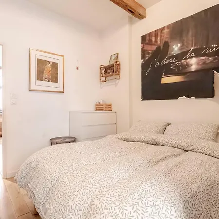 De Charme Aux Carmes *